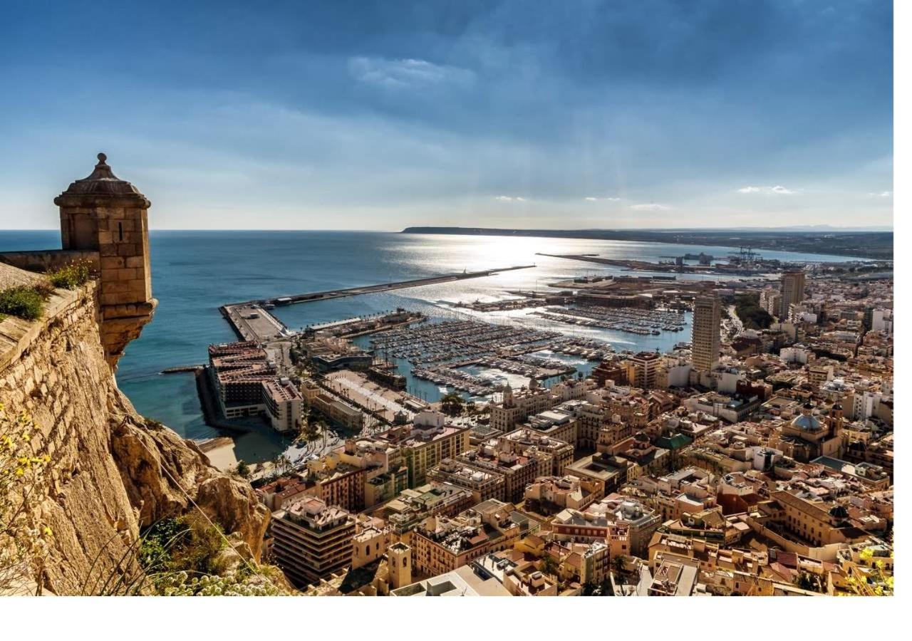 Luxury New Loft City Centre & Castle, Alicante Ngoại thất bức ảnh