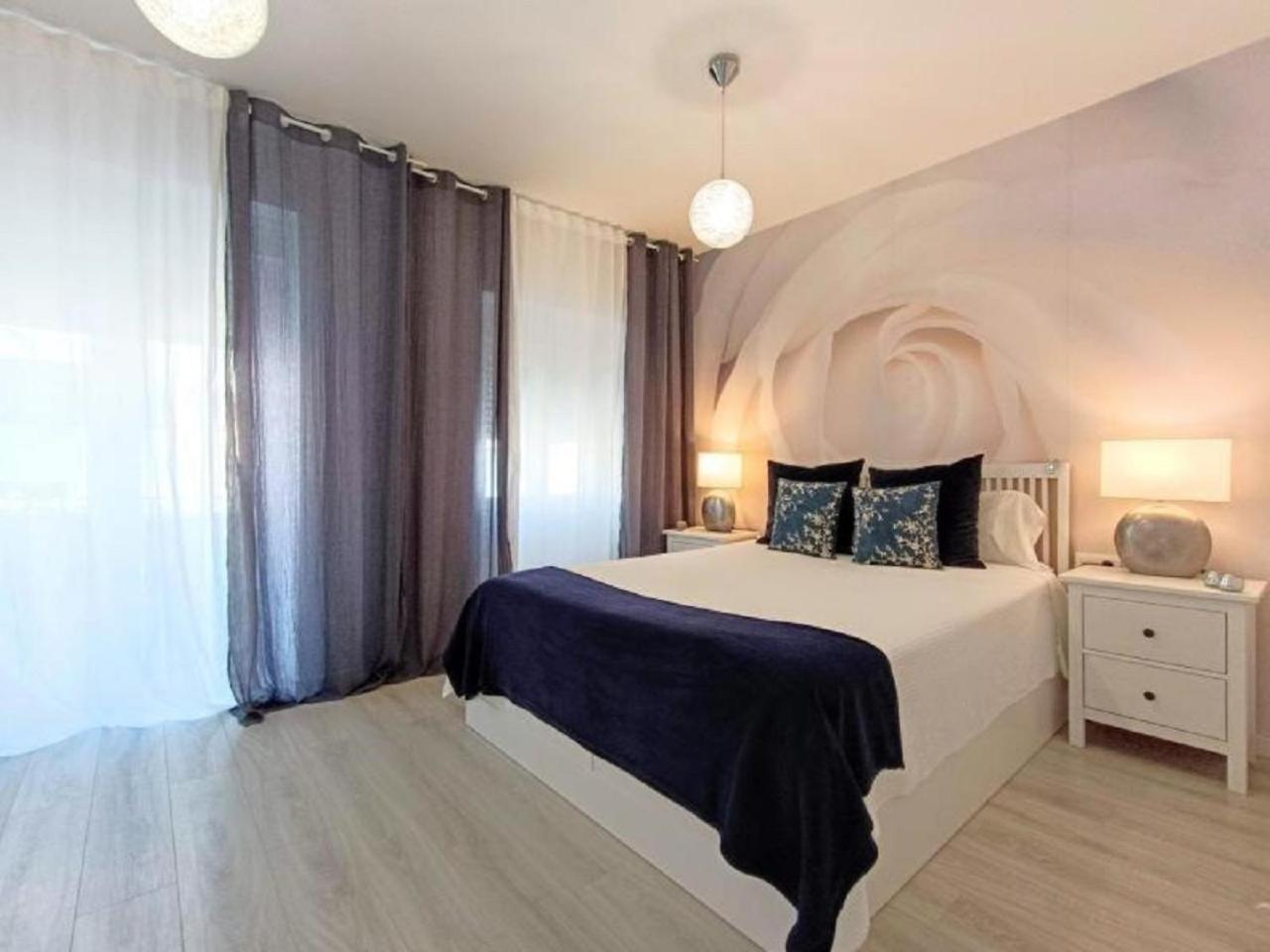 Luxury New Loft City Centre & Castle, Alicante Ngoại thất bức ảnh