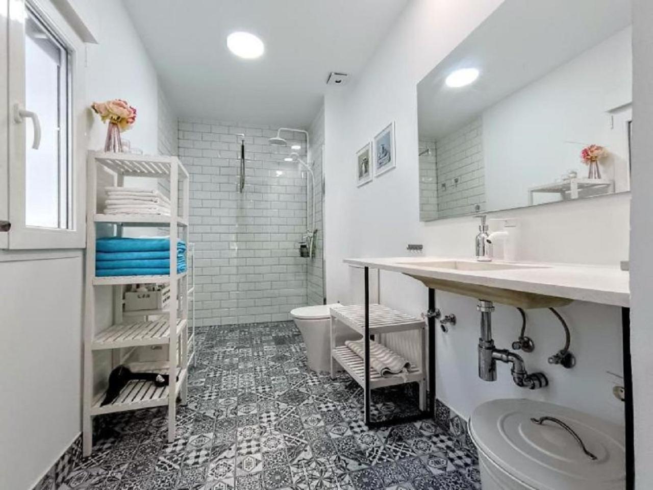 Luxury New Loft City Centre & Castle, Alicante Ngoại thất bức ảnh